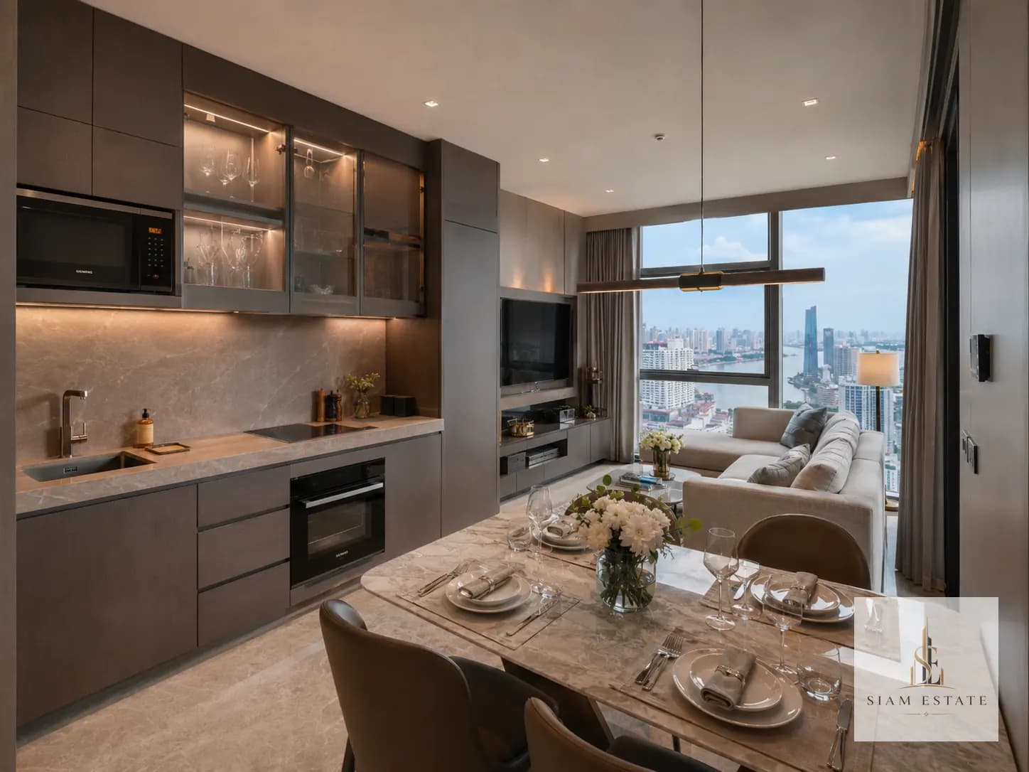 Luxury 2-Bedroom at Sathorn Sky Tower