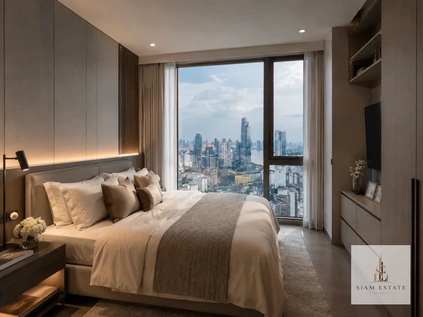 Luxury 2-Bedroom at Sathorn Sky Tower