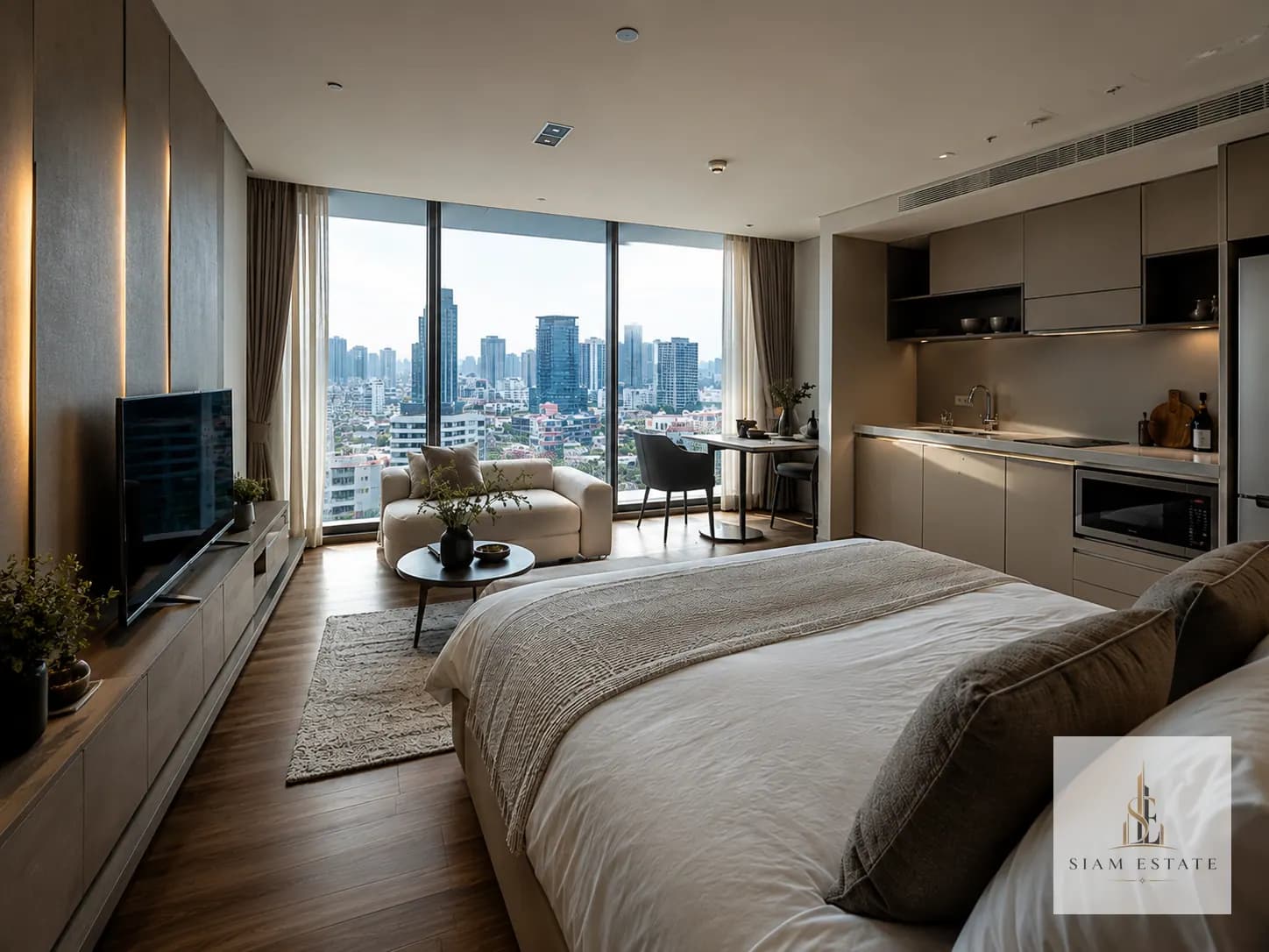 Studio Suite for Rent at Sathorn Sky Tower