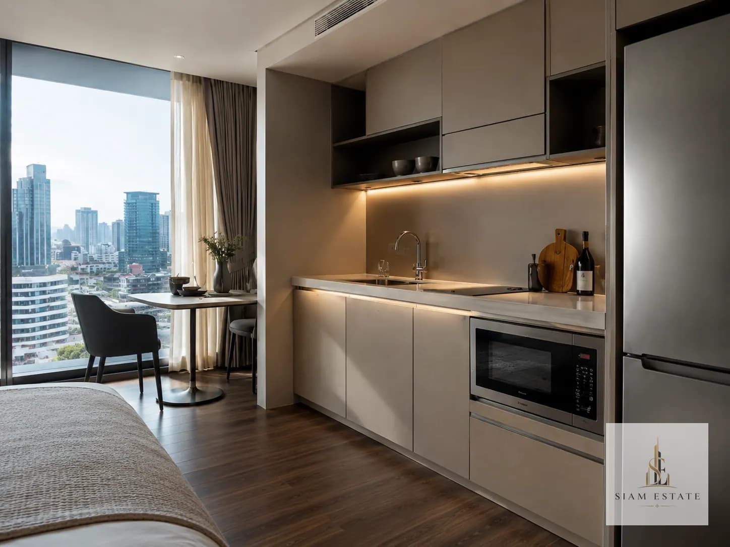 Studio Suite for Rent at Sathorn Sky Tower