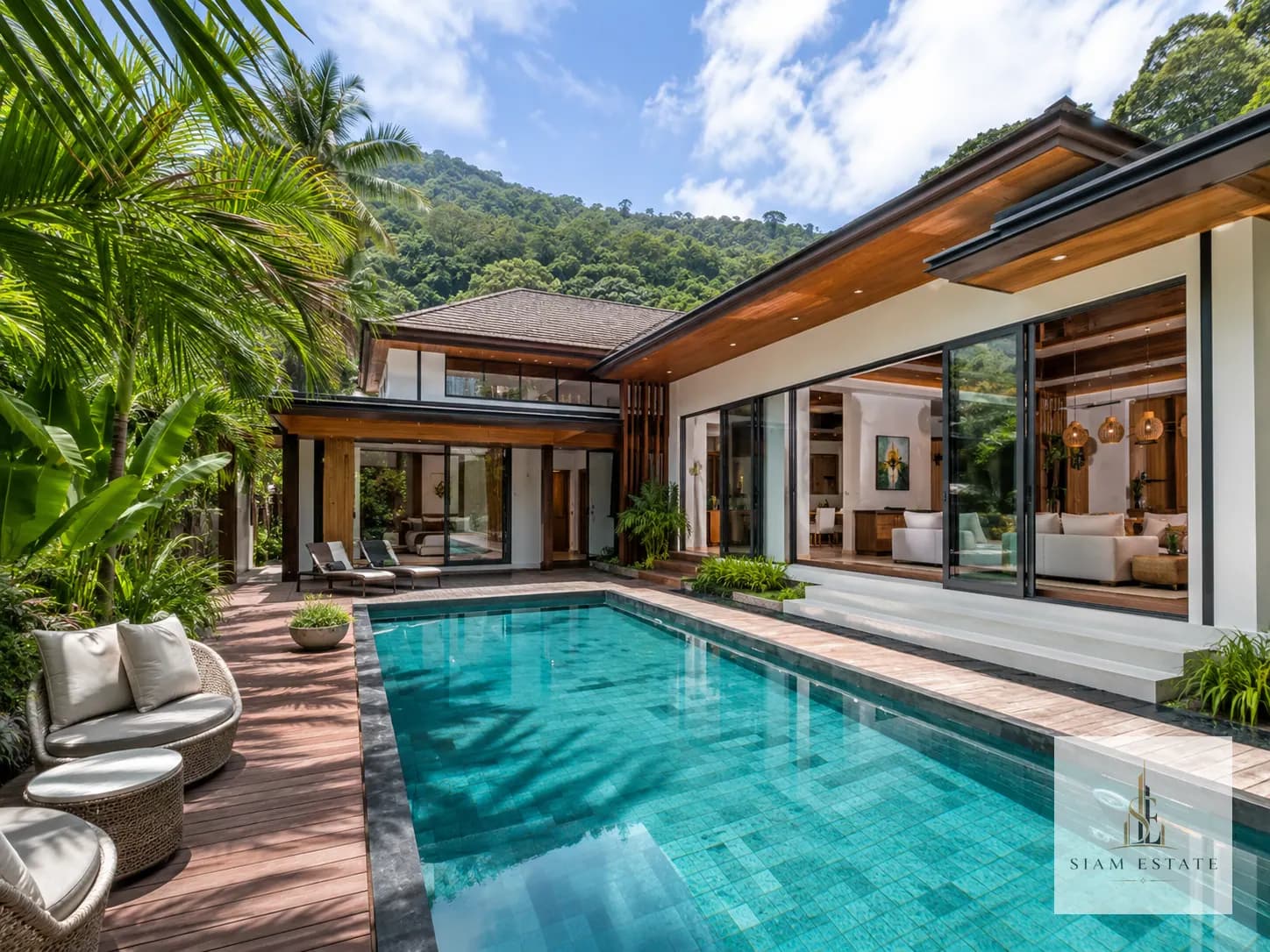 Tropical Pool Villa Retreat in Patong