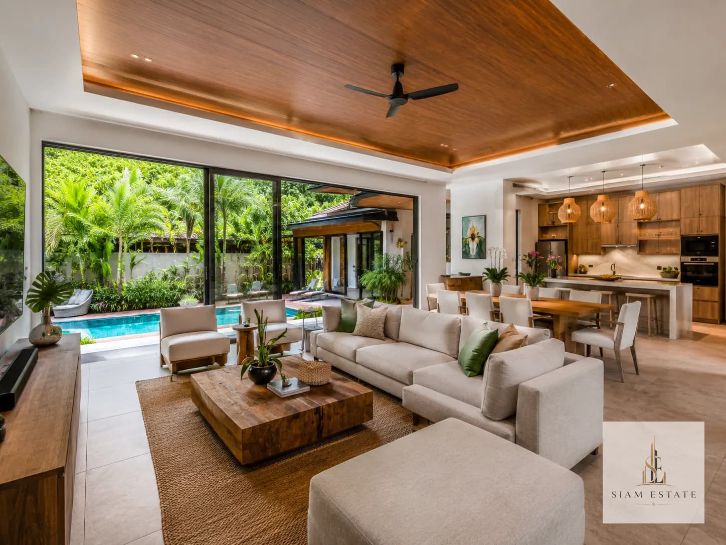 Tropical Pool Villa Retreat in Patong