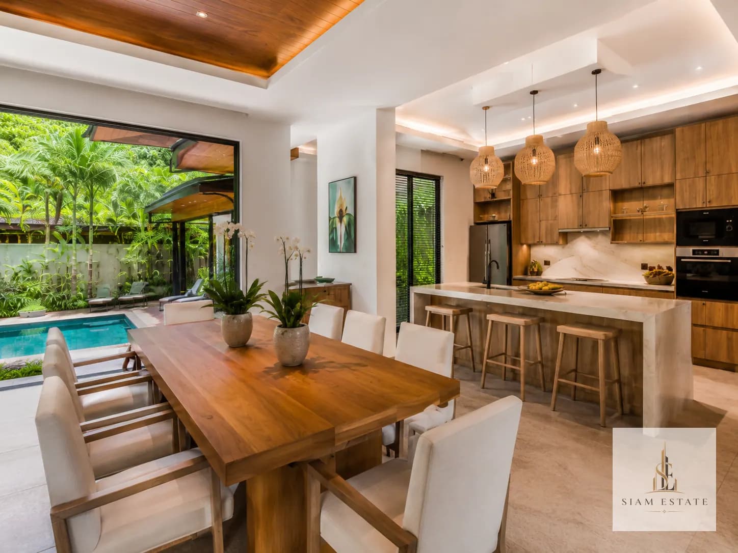 Tropical Pool Villa Retreat in Patong