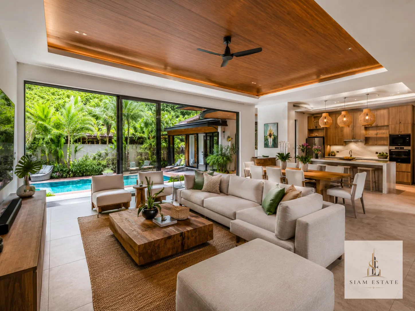 Tropical Pool Villa Retreat in Patong