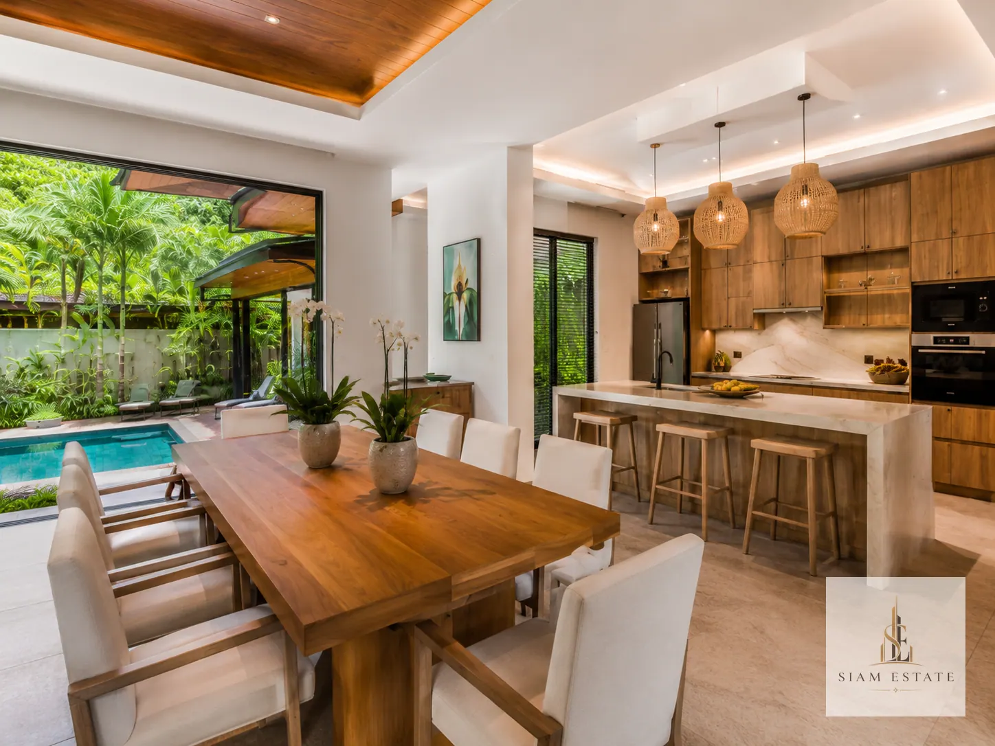 Tropical Pool Villa Retreat in Patong